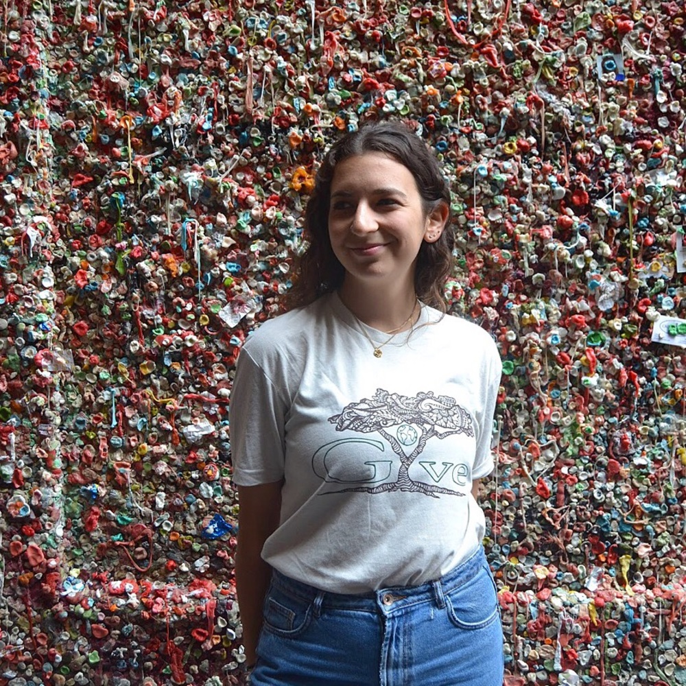 Meet your Posher, Hannah